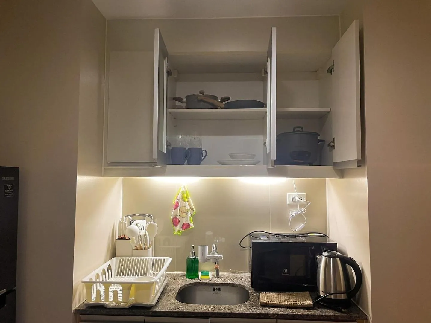 Σπίτι διακοπών Bgc Condo At Uptown Mall, Grand Hyatt #Oursw34B2 Μανίλα